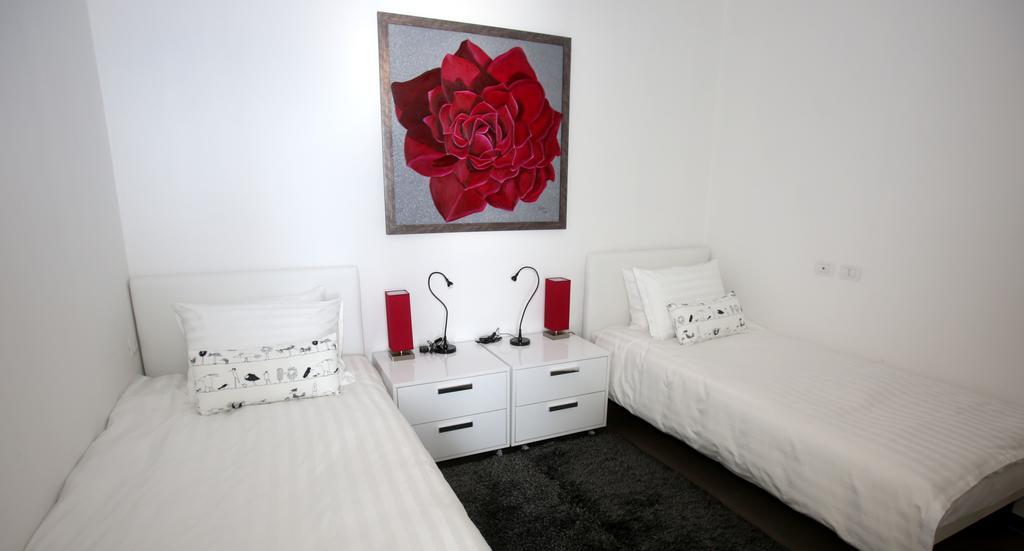 White Residence Luxury Apartments Sarande Exterior photo