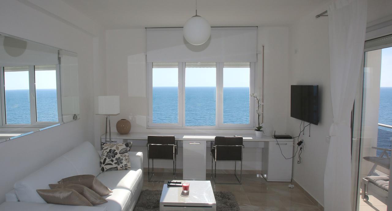 White Residence Luxury Apartments Sarande Exterior photo